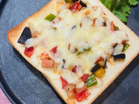 ♦️ラタトゥイユ風　彩り野菜のチーズトースト☆パン